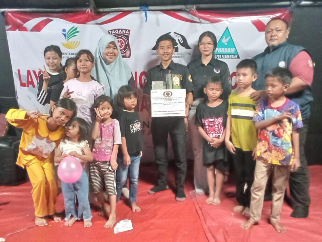 234 SC Jakarta Barat Memberi Sumbangan 50 Buku Iqro Dan Uang Tunai Melalui TAGANA (Doc. Istimewa)
