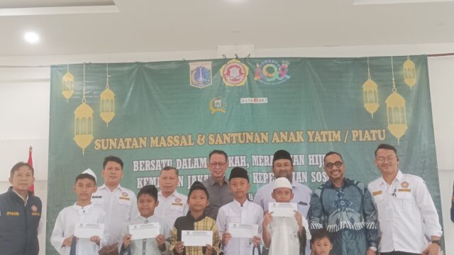 Karang Taruna Kelurahan Serdang Gelar Sunatan Massal dan Santunan Anak Yatim Untuk Peringati 1 Muharam