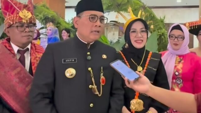 Walikota Jakpus Arifin