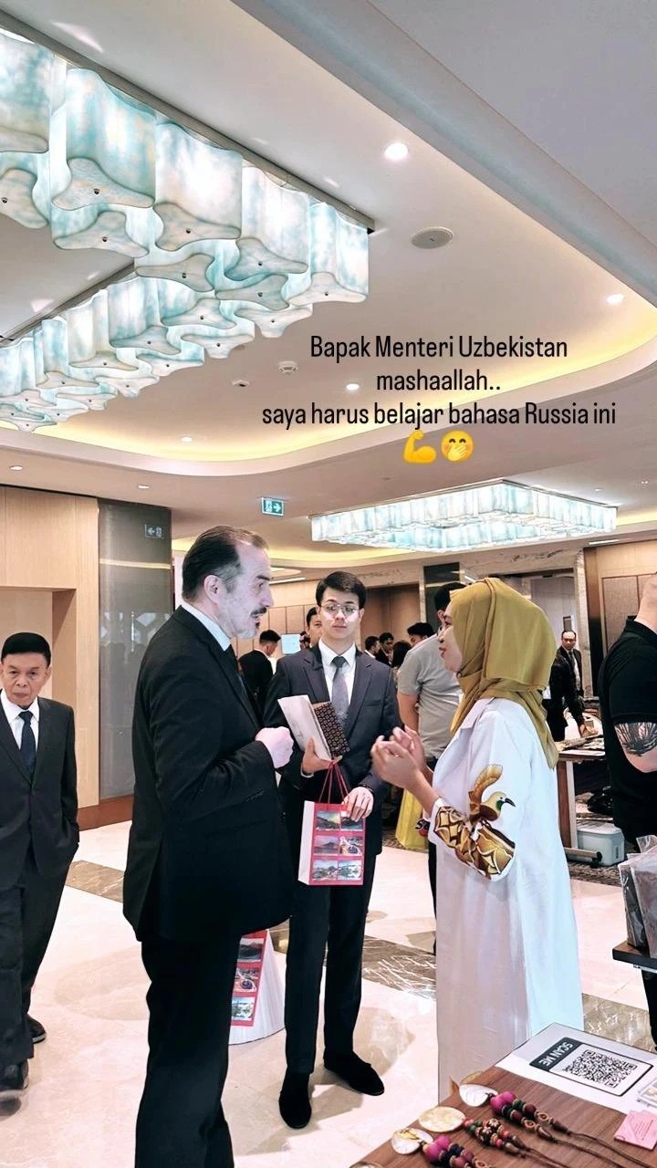 bertemu dengan Menteri Uzbekistan