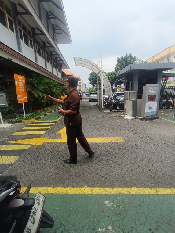 Terkait Dugaan Kerugian, BINUS Bungkam dan Tunggu Penyelesaian Mediasi
