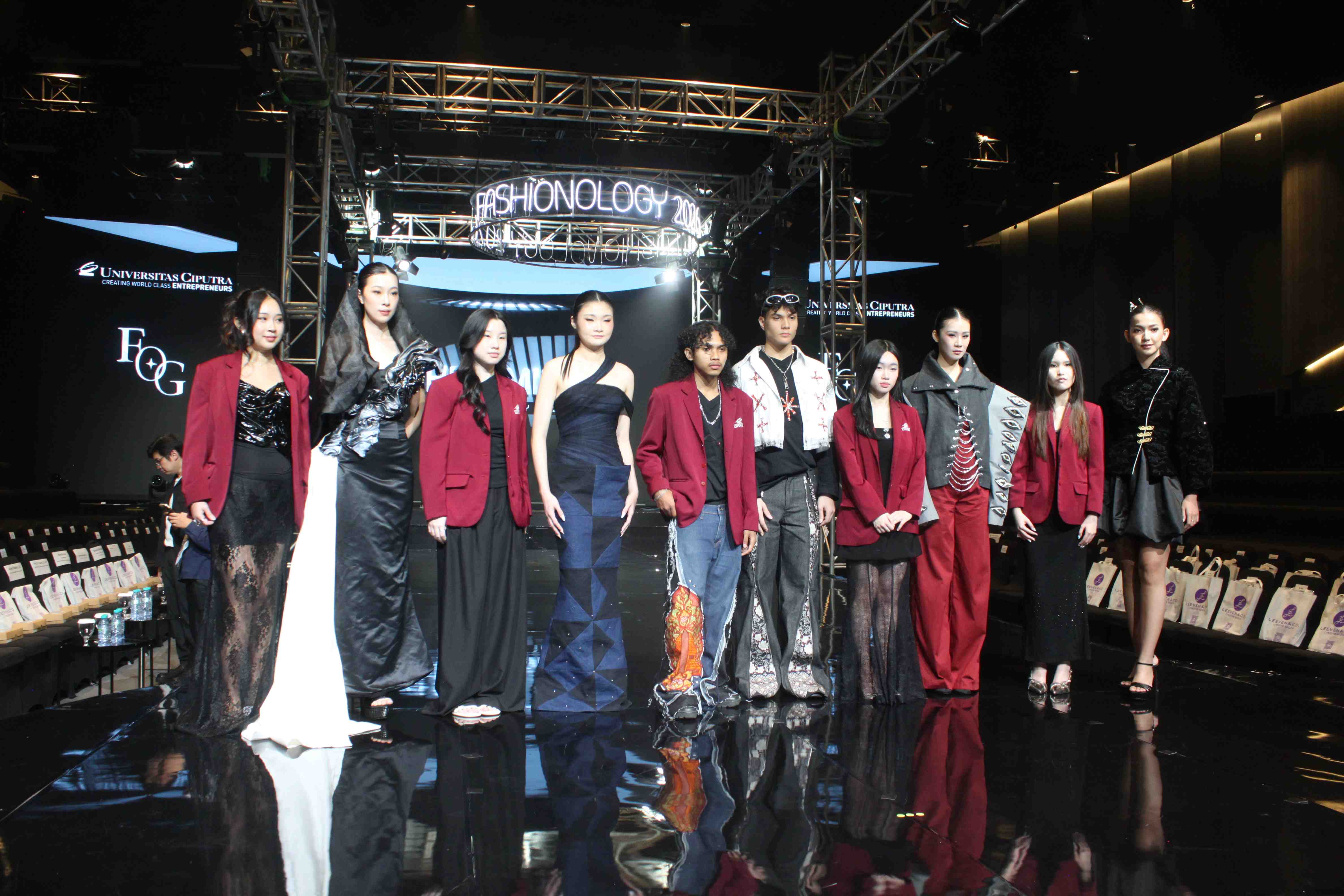 Fashionology 2026 Universitas Ciputra Surabaya