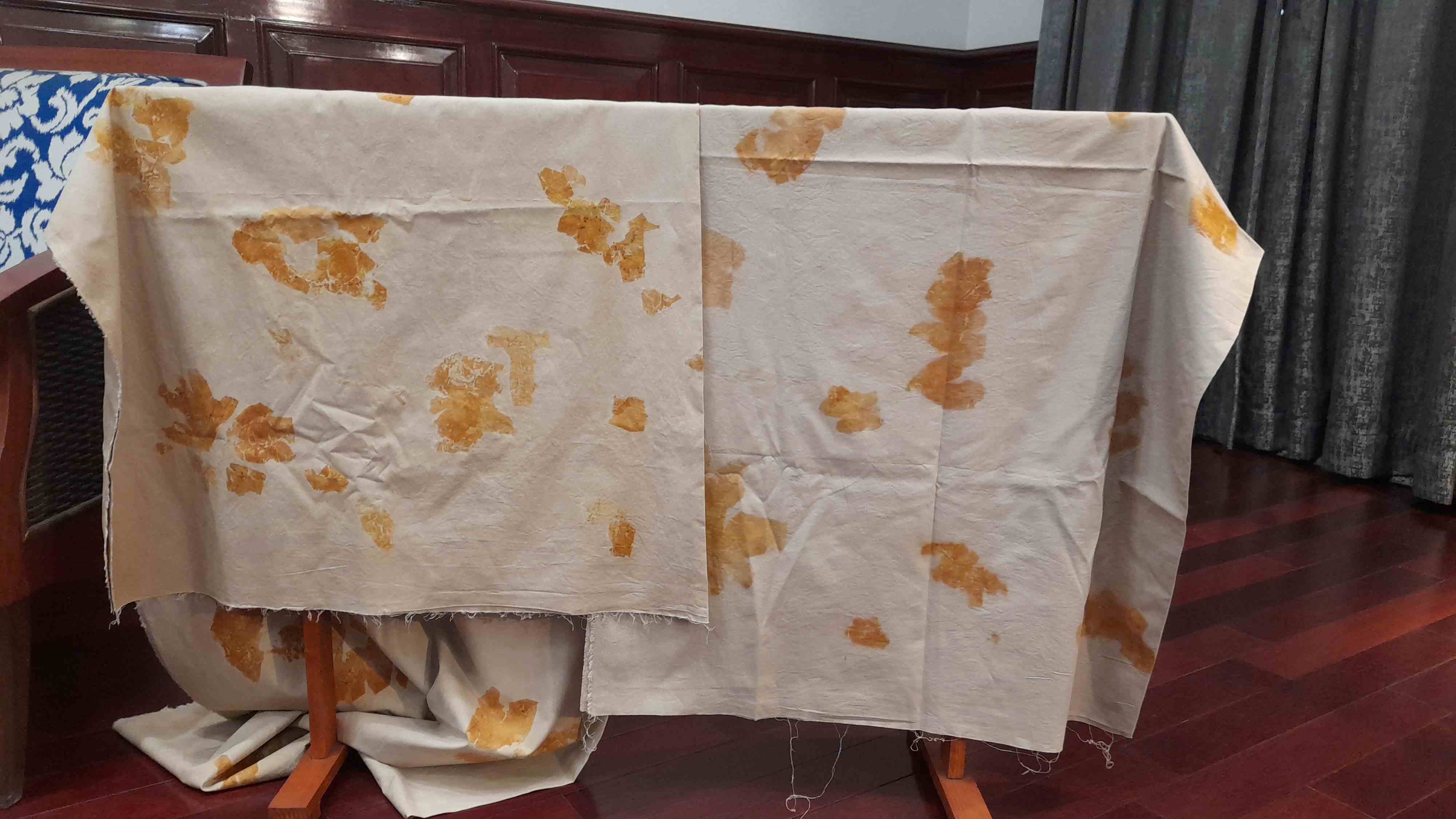 Penampakan kain setelah proses pewarnaan